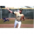 Nic Laio autograph